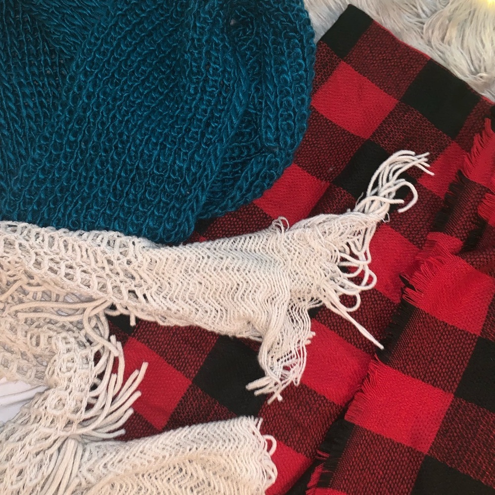 WINTER SCARF BUNDLE - Picture 2 of 2